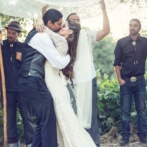 Meet your Posher, Shiri